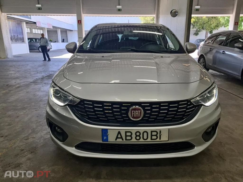 Fiat Tipo 1.3 M-Jet Lounge