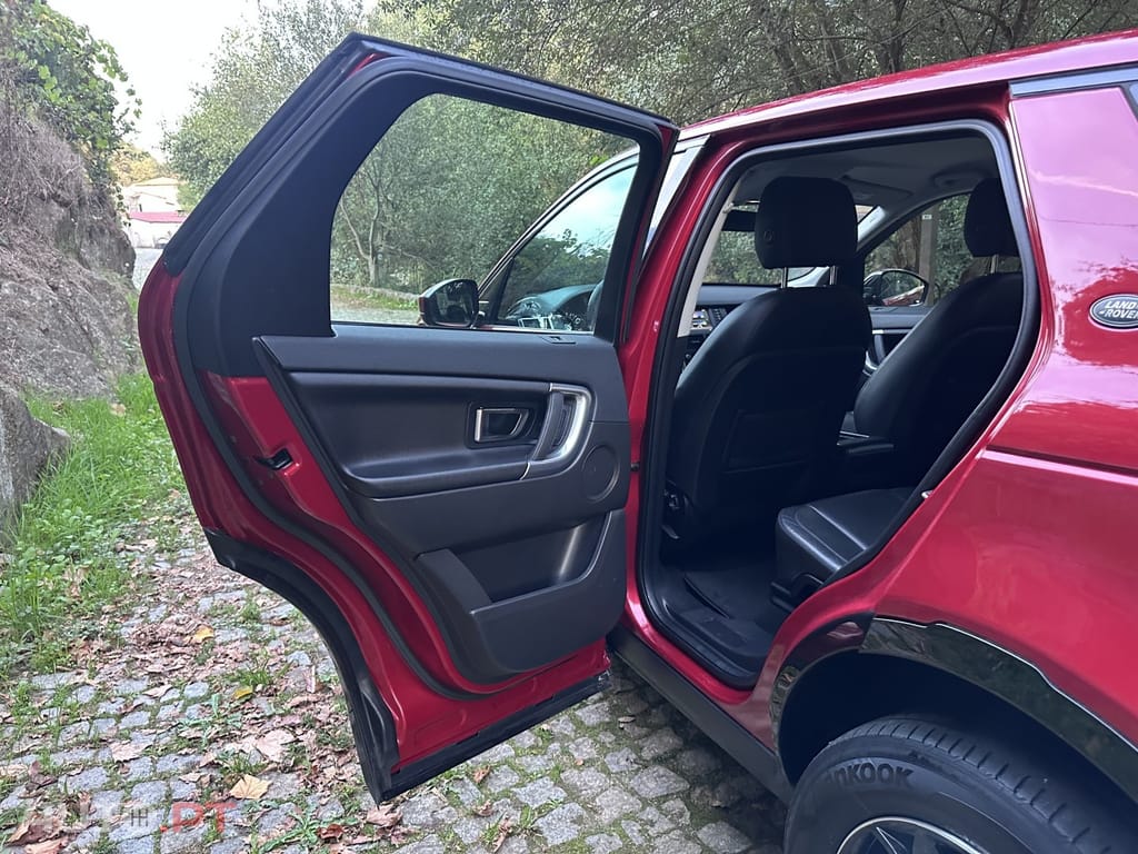 Land Rover Discovery Sport 2.0 TD4 HSE