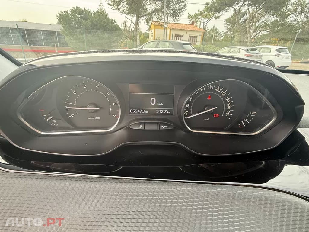 Peugeot 2008 1.2 PureTech Style