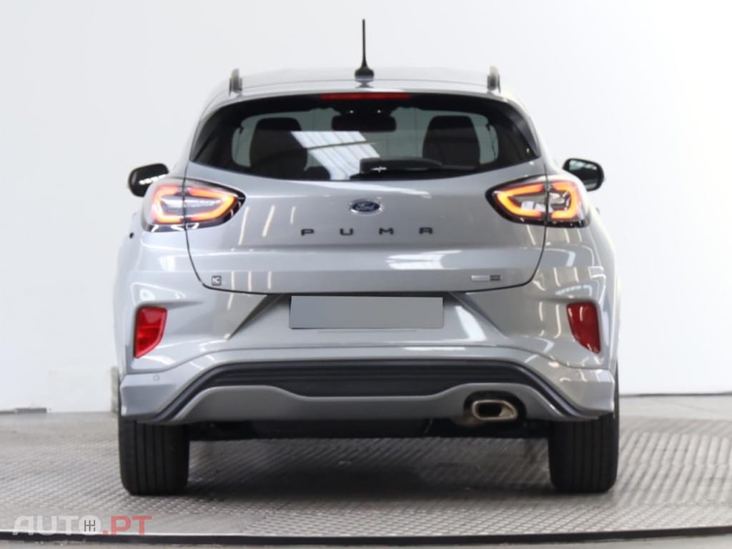 Ford Puma 1.0 Ecoboost MHEV ST-Line 