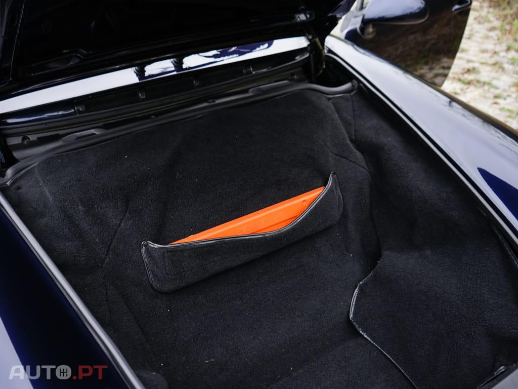 Porsche 911 993 Carrera 2