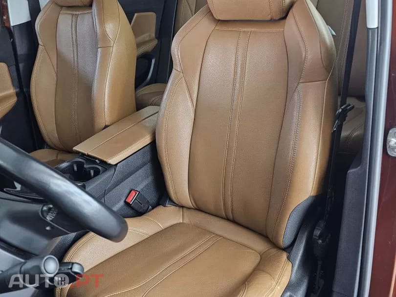 Peugeot 3008 1.6 BlueHDi Allure EAT6