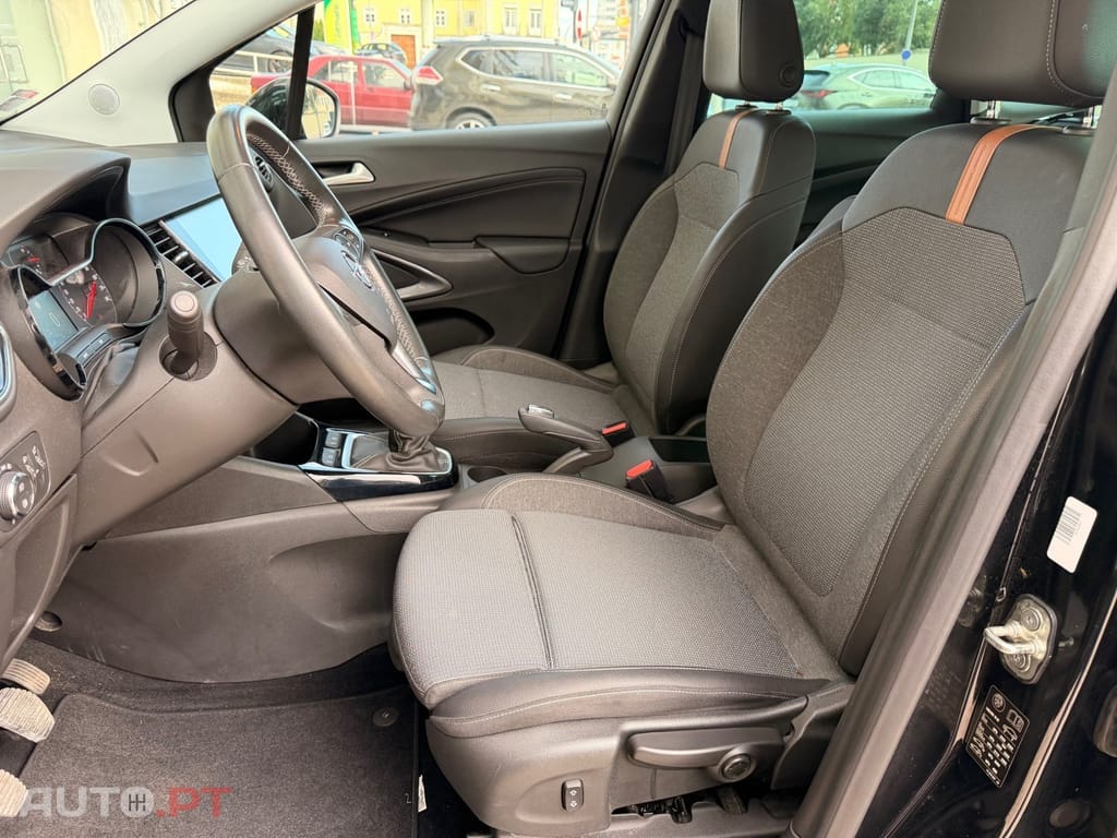 Opel Crossland 1.2 T Elegance