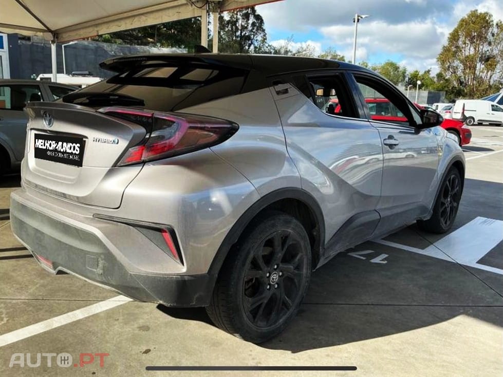 Toyota C-HR 1.8 Hybrid Graphic