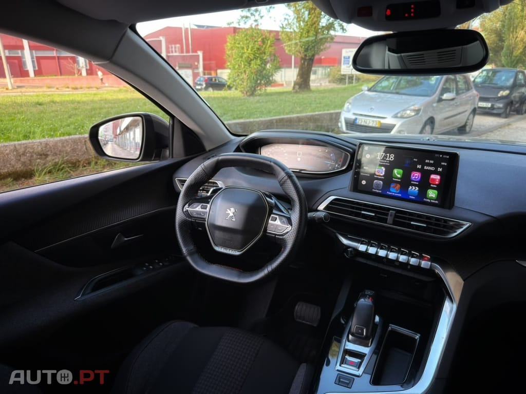 Peugeot 3008 1.6 BlueHDi Allure EAT6