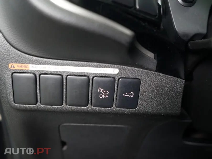 Mitsubishi Outlander 2.0 4WD Plus