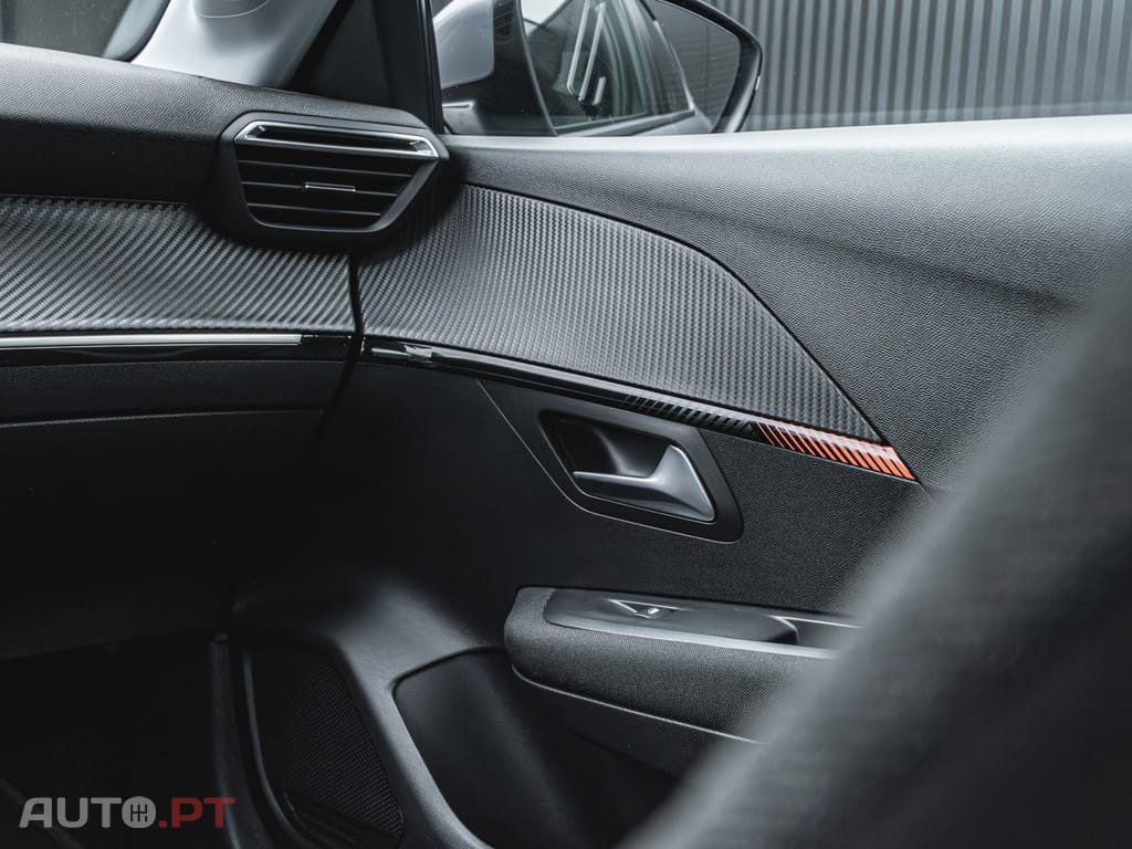 Peugeot 208 1.2 PureTech Active Pack