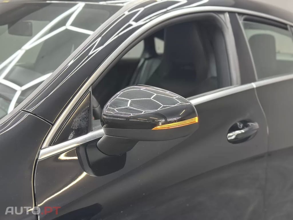 Mercedes-Benz CLA 250 e Shooting Brake AMG Line