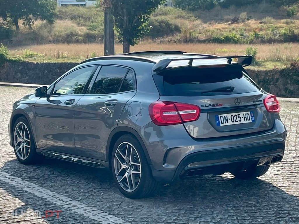 Mercedes-Benz GLA 45 AMG 4-Matic