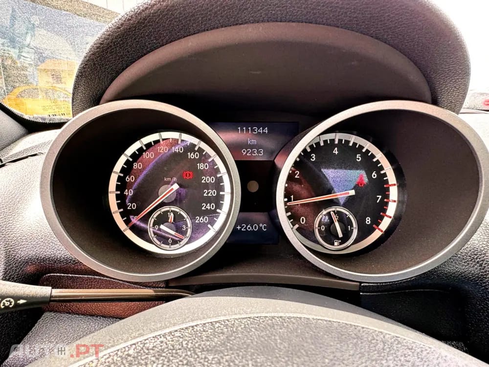Mercedes-Benz SLK 200 Outro