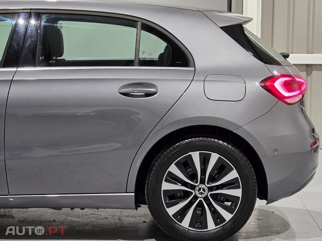 Mercedes-Benz A 250 e 8G-DCT Progressive