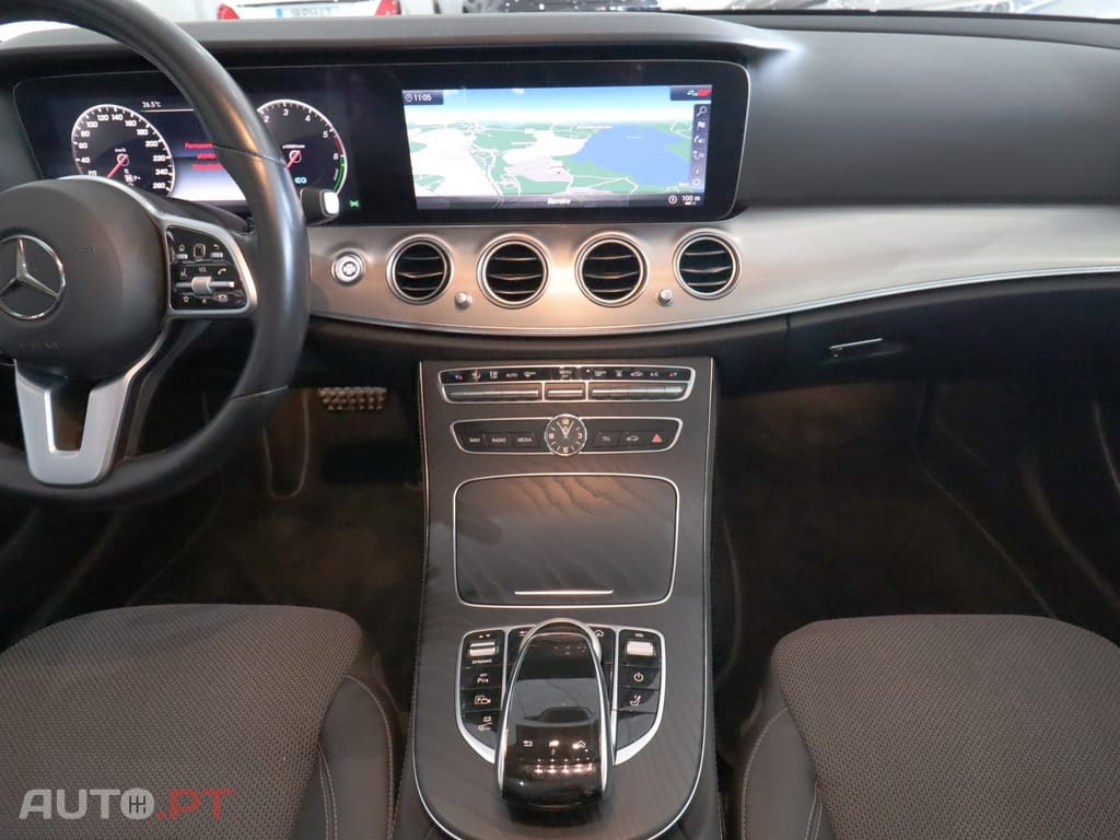 Mercedes-Benz E 300 de T 9G-TRONIC