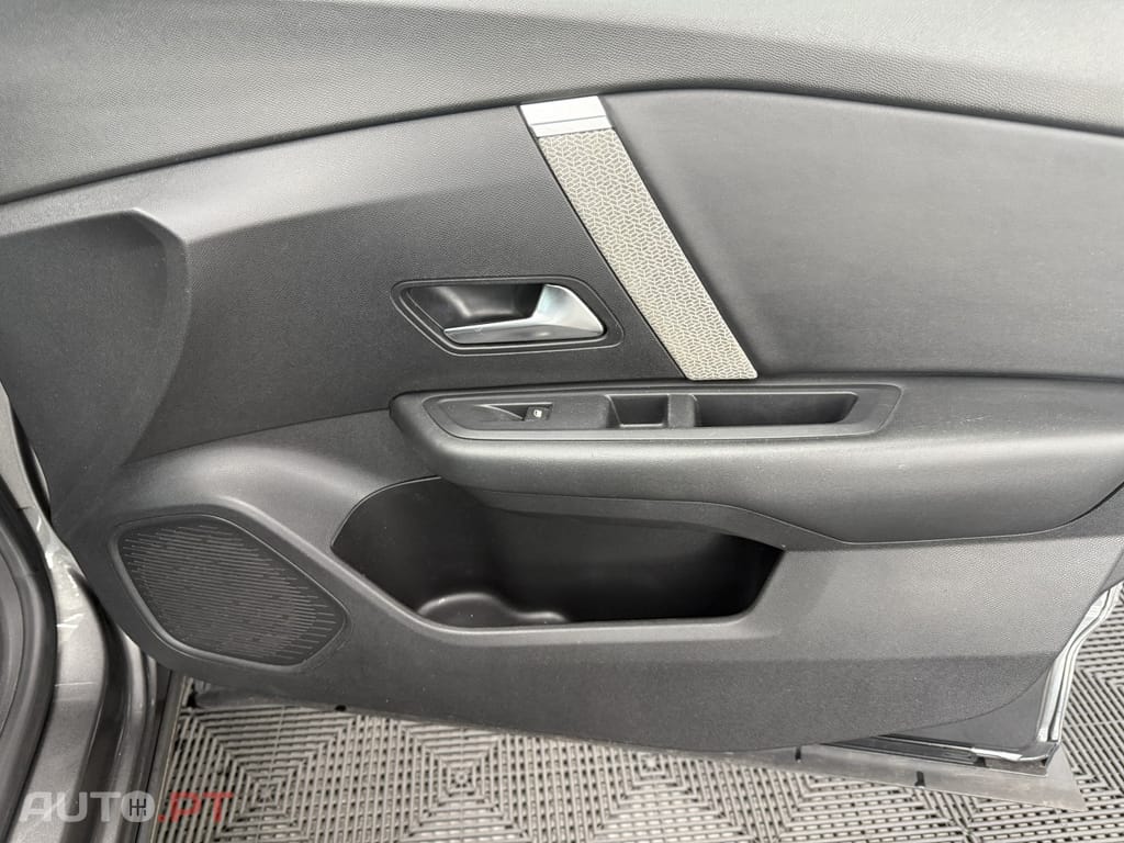 Citroen C4 1.2 PureTech Shine