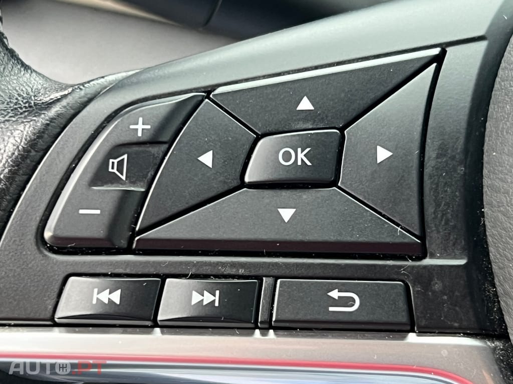 Nissan Micra 1.0 IG-T N-Design Black CVT