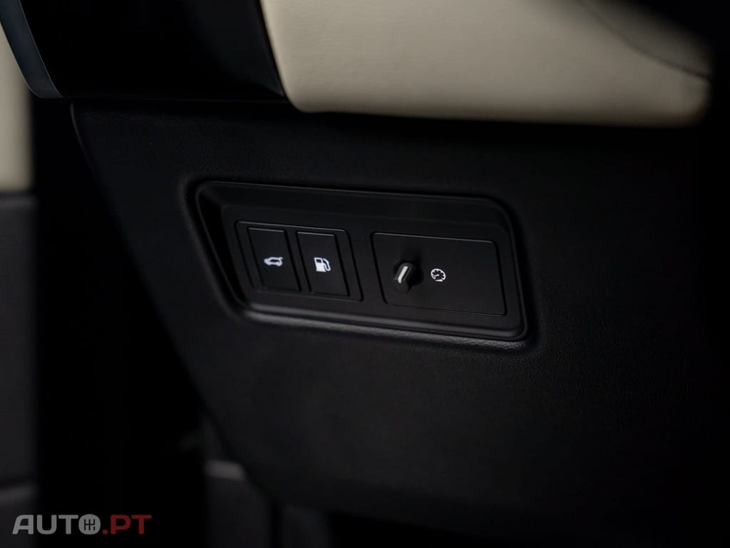 Land Rover Range Rover Sport 2.0 Si4 PHEV HSE Silver