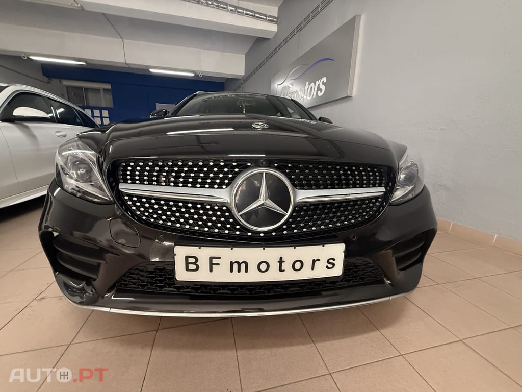 Mercedes-Benz C 300 de AMG Line