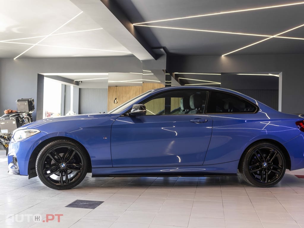 BMW 218 i Coupe Pack M