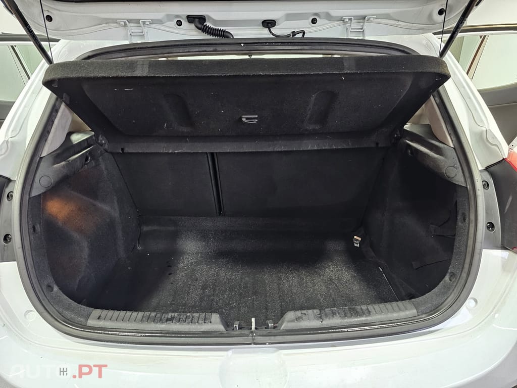 Kia Ceed 1.4 CRDi EX