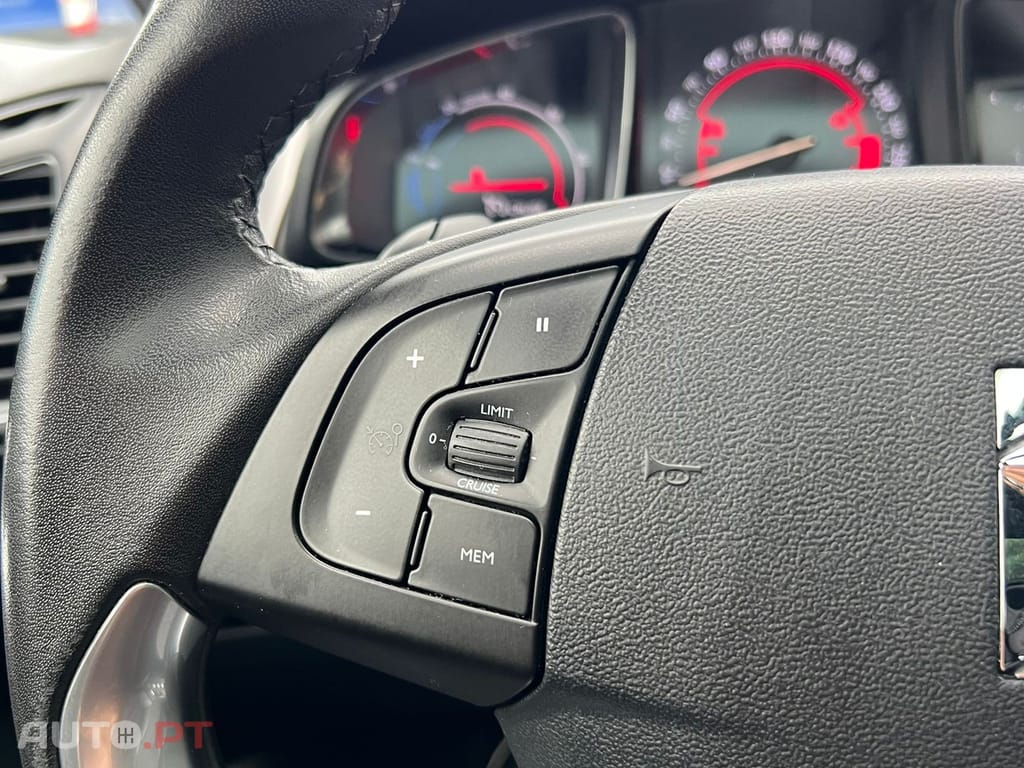 DS DS5 2.0 Hybrid4 Sport Chic