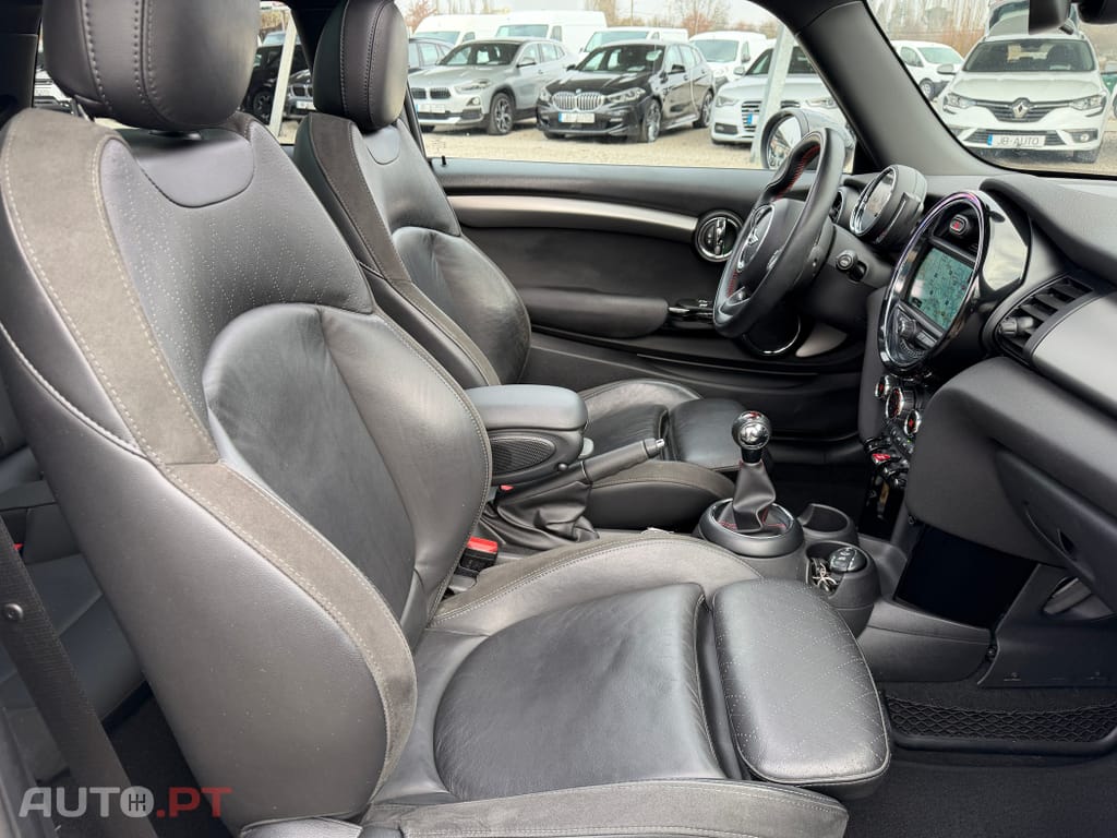 MINI Cooper Cooper D