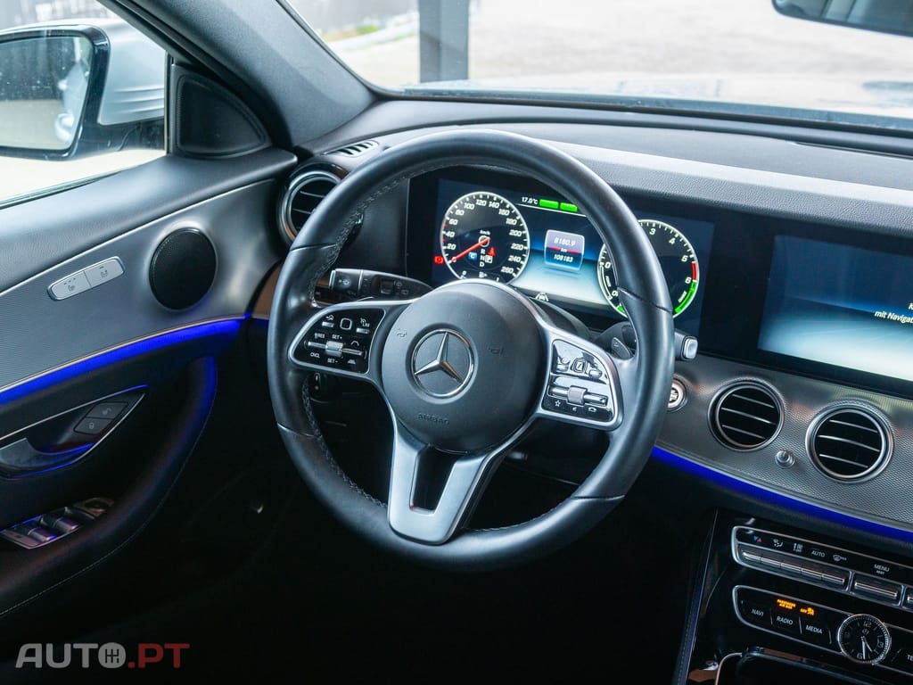 Mercedes-Benz E 300 de Avantgarde