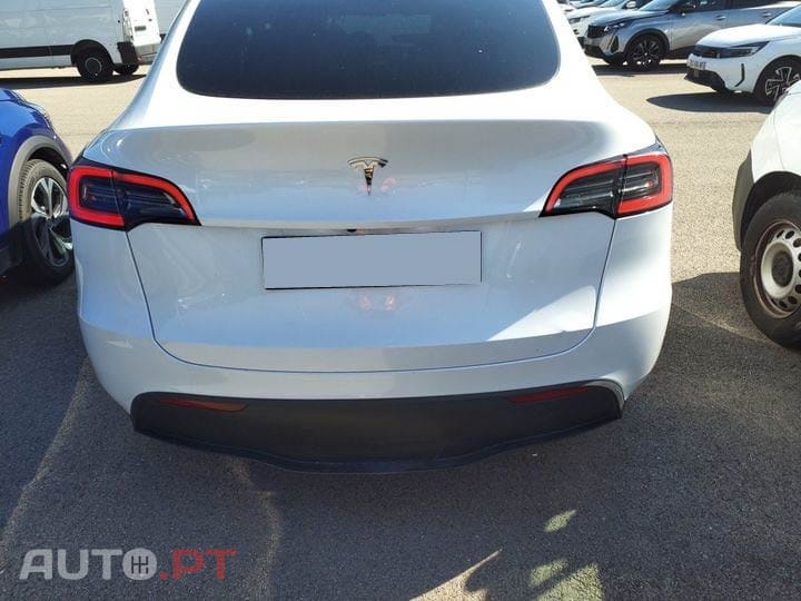 Tesla Model Y Tração Traseira