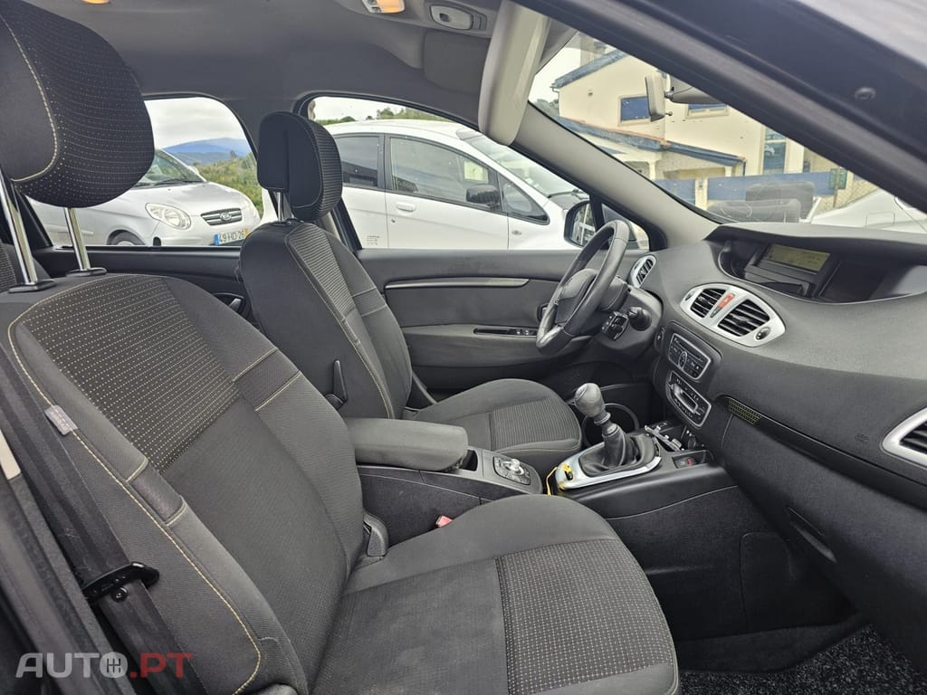 Renault Grand Scénic 1.5 dCi Dynamique S 7L