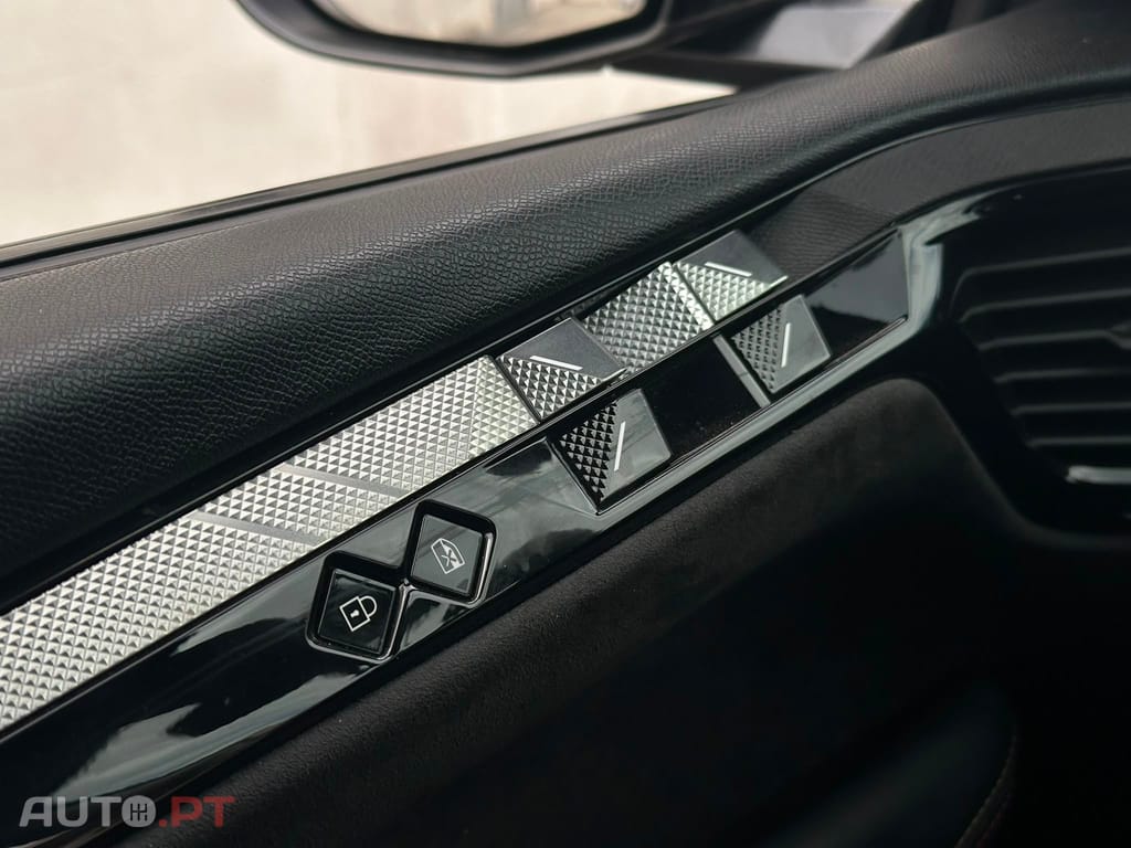 DS DS4 1.2 PureTech Performance Line EAT8