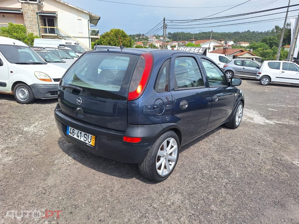 Opel Corsa 1.7 DTi 16V Confort
