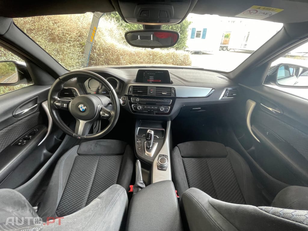BMW 118 i Pack M Auto