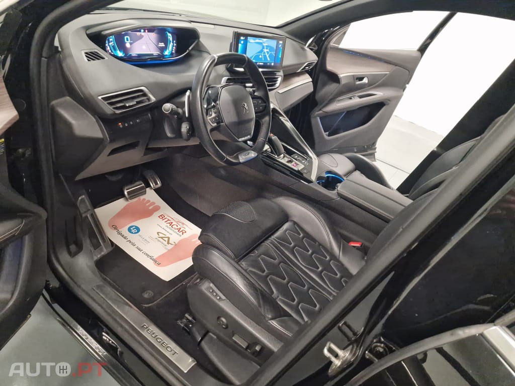 Peugeot 3008 1.6 Hybrid4 GT Line e-EAT8