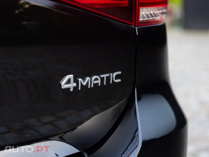 Mercedes-Benz EQB 300 4Matic AMG Line