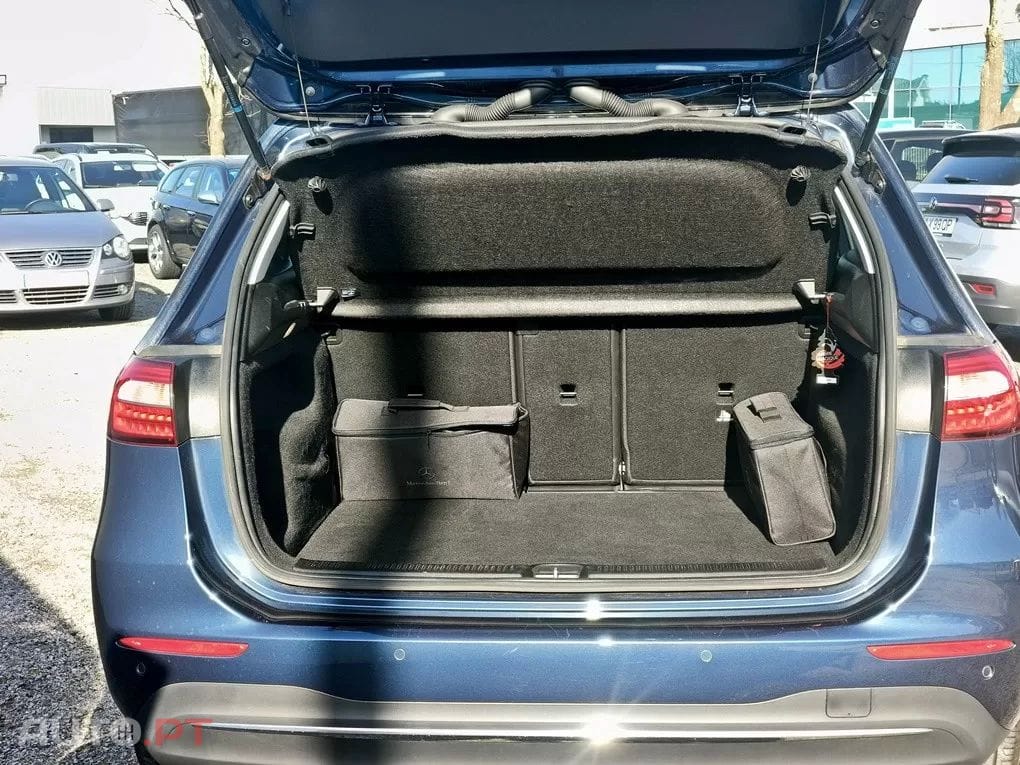 Mercedes-Benz B 250 e 8G-DCT Style