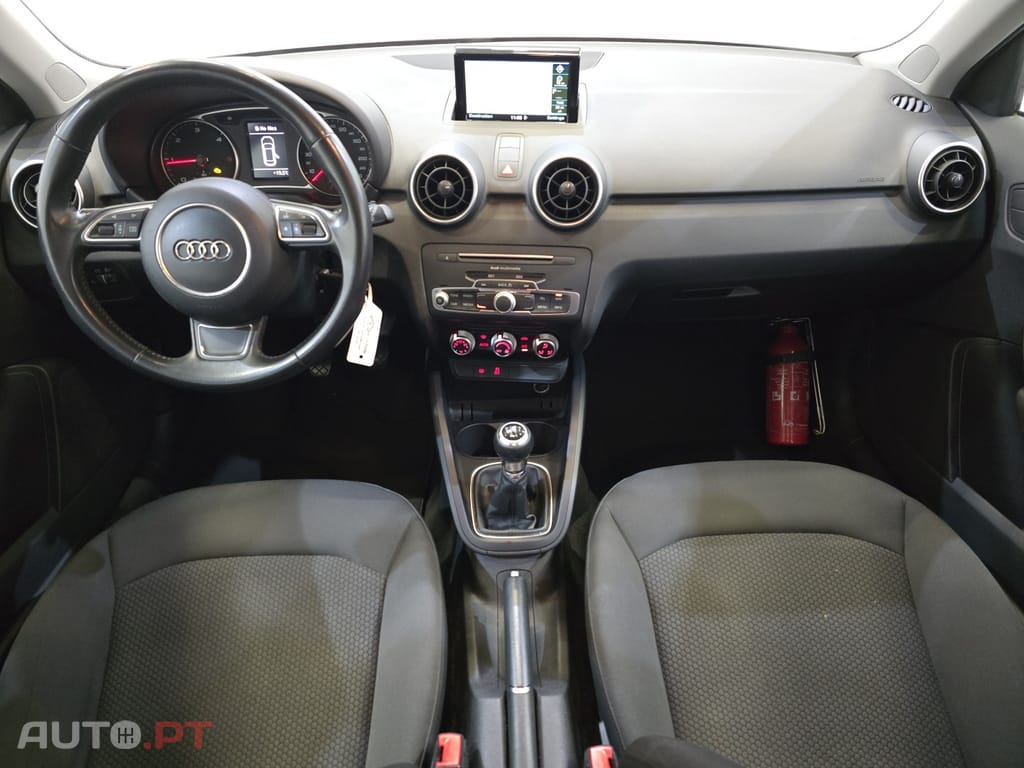 Audi A1 1.4 TDI - Navi Klima
