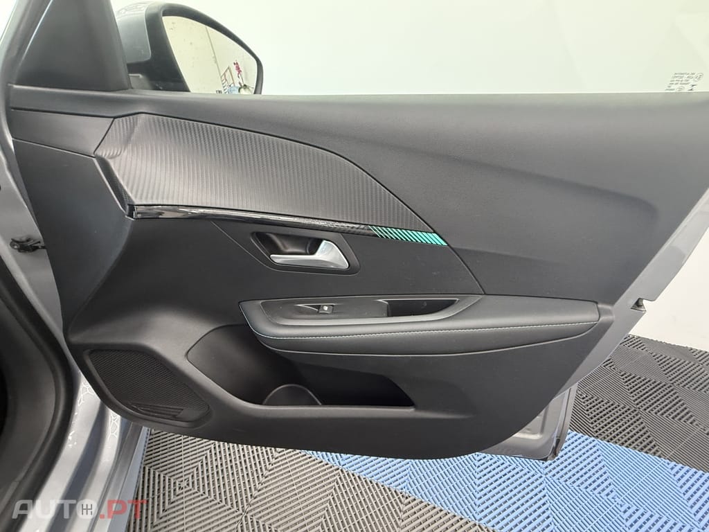 Peugeot 208 1.2 PureTech Allure Pack