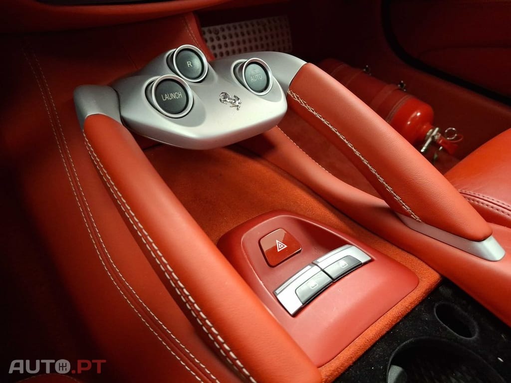 Ferrari FF Outro