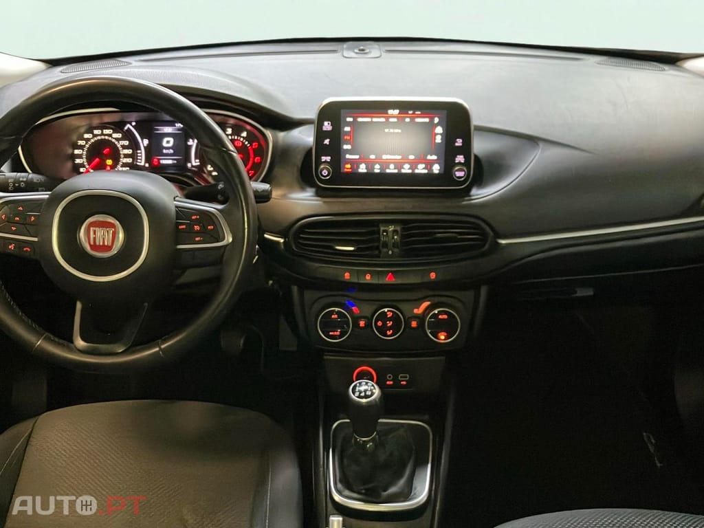 Fiat Tipo 1.3 M-Jet Lounge