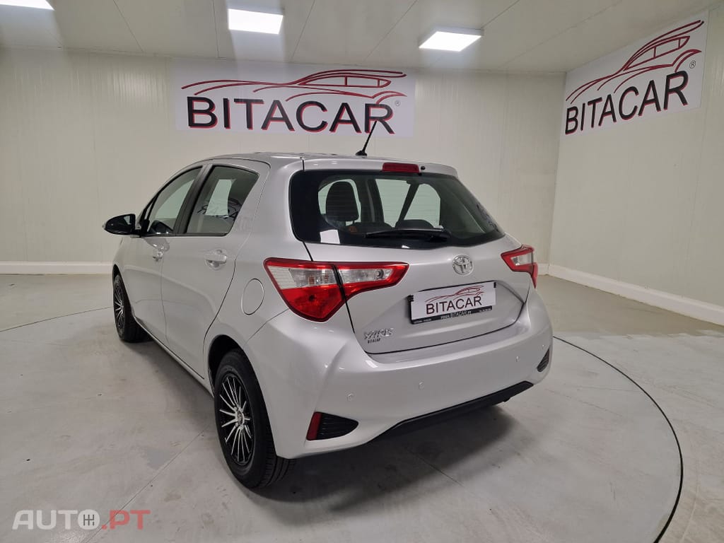 Toyota Yaris 1.0 VVT-I ACTIVE
