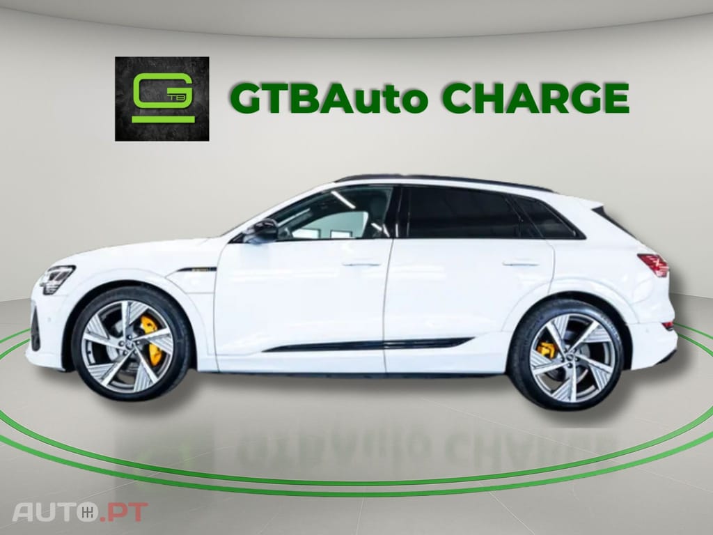 Audi E-Tron I.V.A DEDUTIVEL 55 S LINE BLACK 