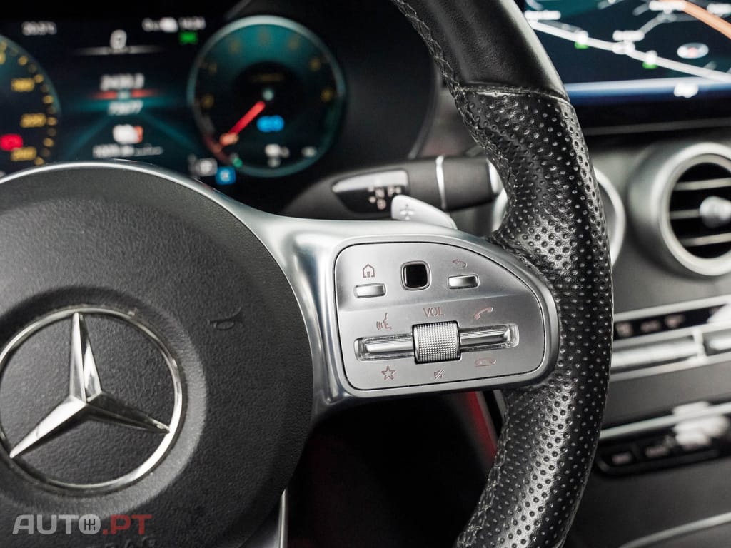 Mercedes-Benz C 300 de AMG Line