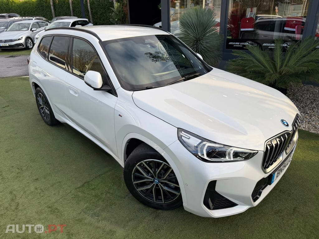 BMW X1 xDrive25e Pack Desportivo M