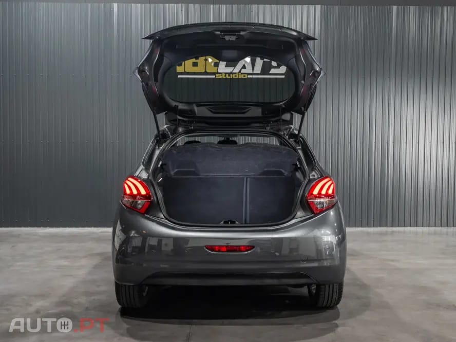 Peugeot 208 ND