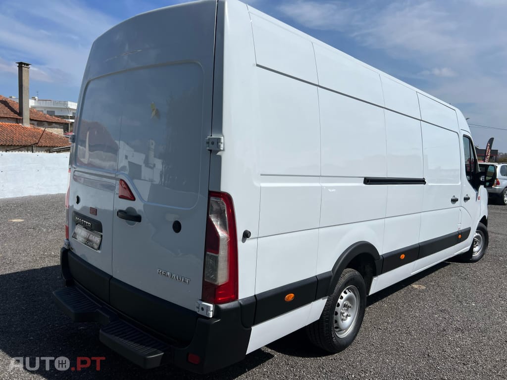 Renault Master 2.3 dCi L4 3.5T CD RD