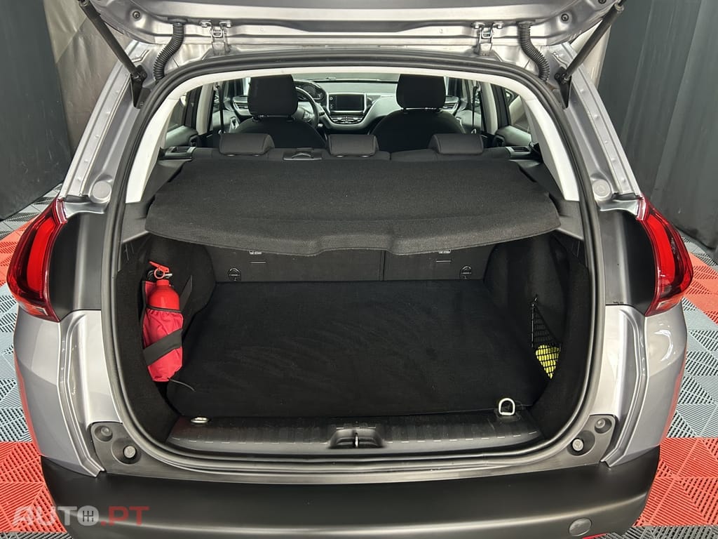 Peugeot 2008 1.2 PureTech Allure