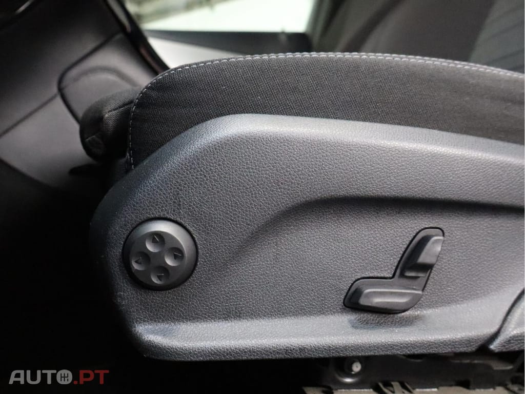 Mercedes-Benz GLC 200  300 e 4MATIC