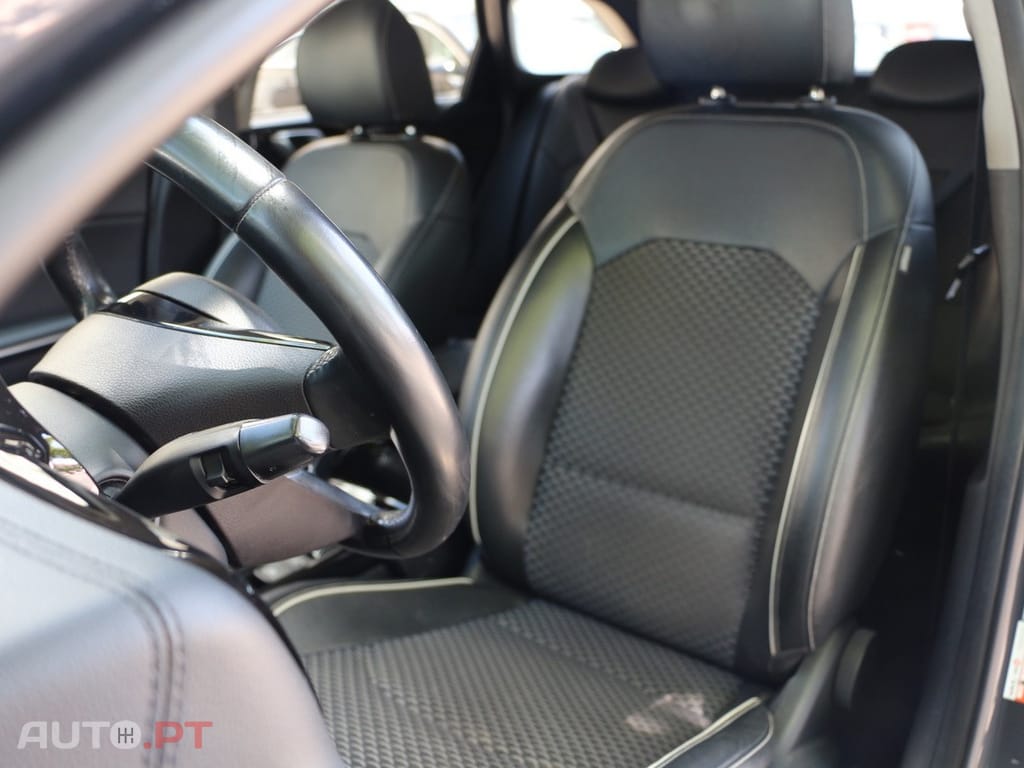 Kia Ceed SW 1.6 GDi PHEV Tech 6DCT