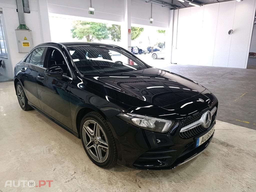 Mercedes-Benz A 250 e AMG Line