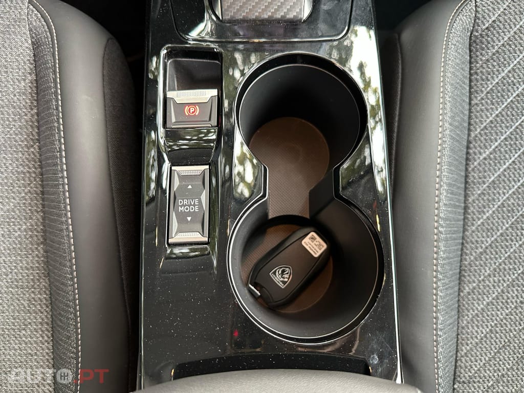 Peugeot E-208 51 kWh Allure