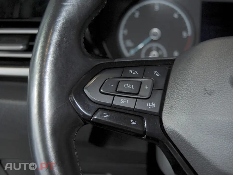 Ford Tourneo 2.0 TDCi Titanium 5 lugares