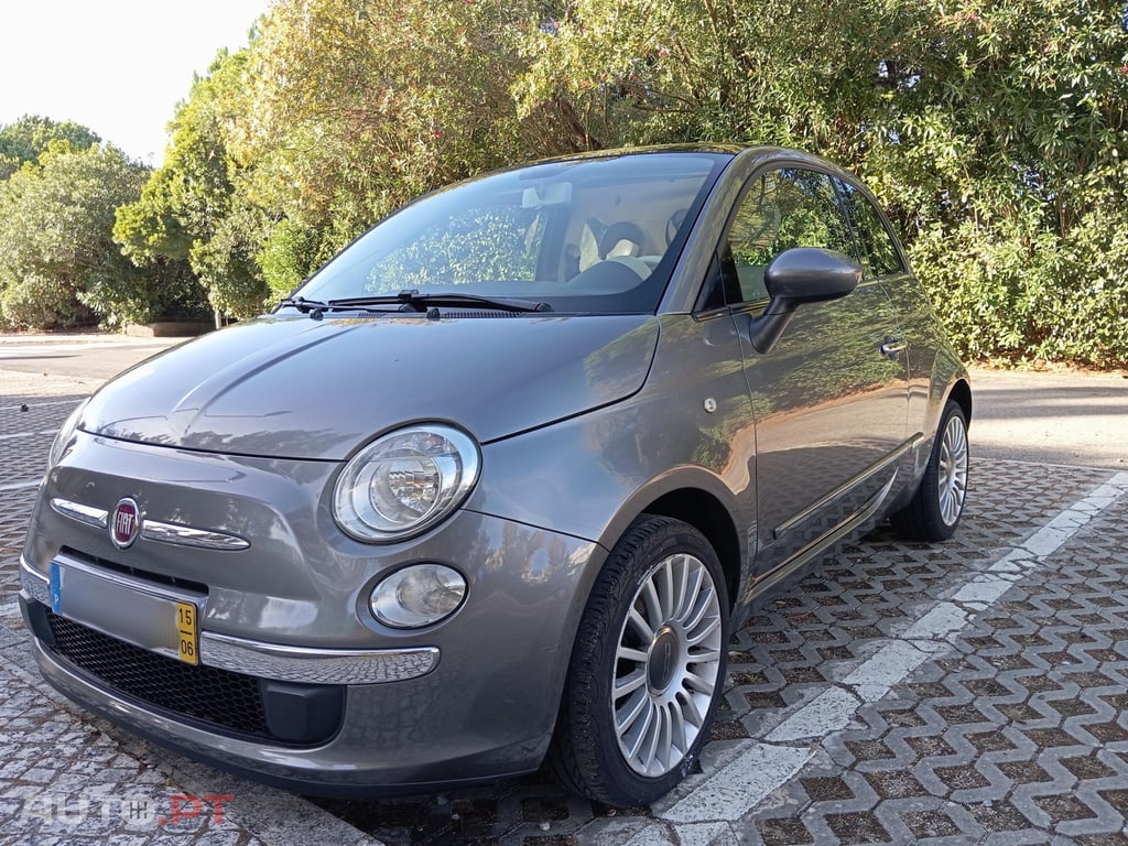 Fiat 500 pequeno citadino